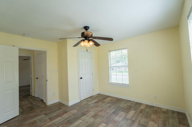 9143 Conger Street, Houston, TX 77075