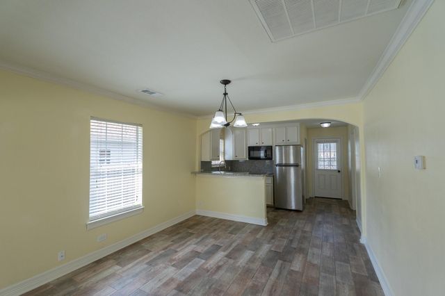 9143 Conger Street, Houston, TX 77075
