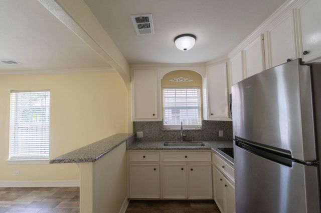 9143 Conger Street, Houston, TX 77075