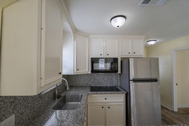 9143 Conger Street, Houston, TX 77075