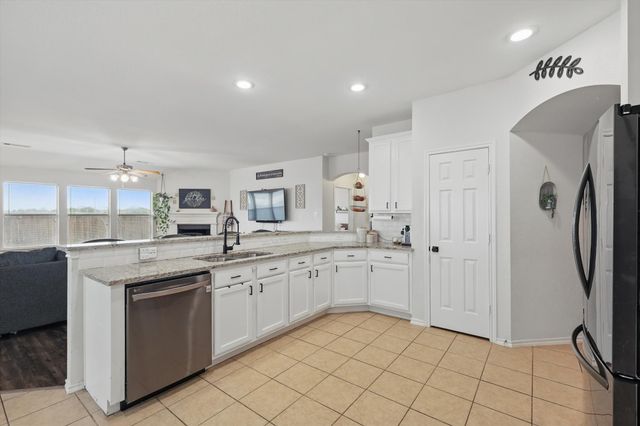 3308 Lance Lane, Denton, TX 76209