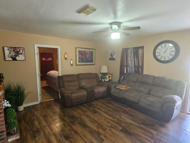 4853 FM 2204, Kilgore, TX 75662