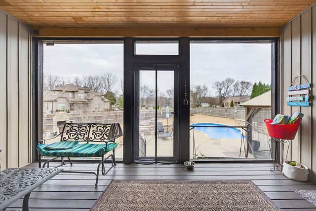 605 Concord Dr, Gallatin, TN 37066