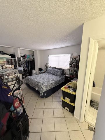 19715 SW 114th Avenue 258, Miami, FL 33157