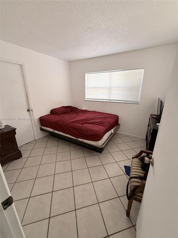 19715 SW 114th Avenue 258, Miami, FL 33157