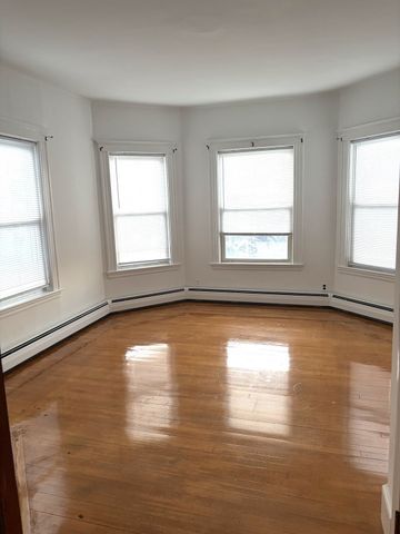 40 Paul Revere Rd 2, Arlington, MA 02476