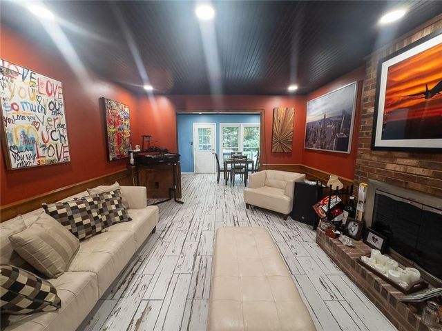 105 Stafford Court, Fayetteville, GA 30215