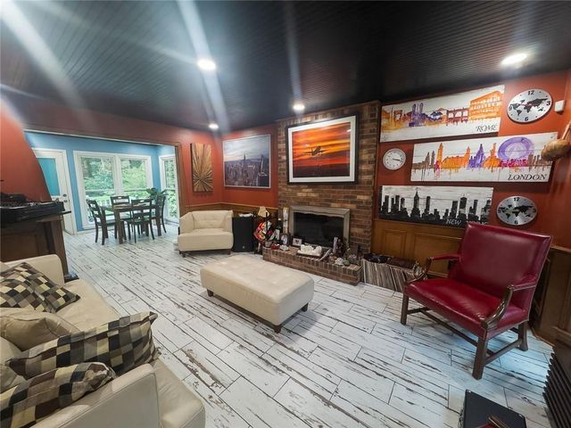 105 Stafford Court, Fayetteville, GA 30215