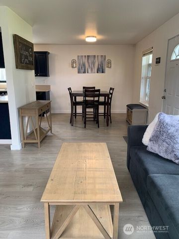 2424 Orleans Street, Bellingham, WA 98229