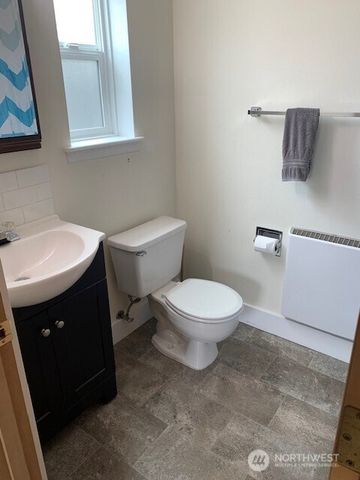 2424 Orleans Street, Bellingham, WA 98229