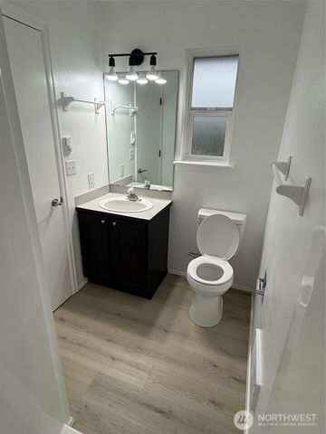 2424 Orleans Street, Bellingham, WA 98229