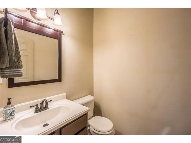 1910 CHATTAHOOCHEE Drive, Duluth, GA 30097
