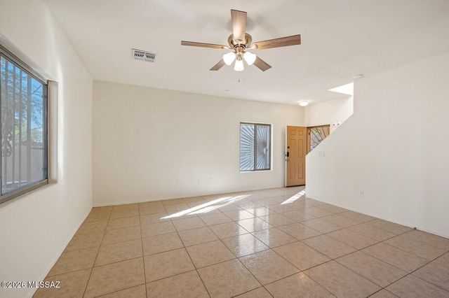 8254 W Kerr Drive, Tucson, AZ 85757