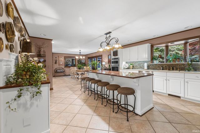 1365 W 15th Street, Jasper, IN 47546