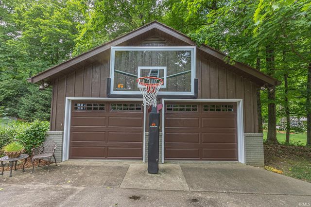 1365 W 15th Street, Jasper, IN 47546