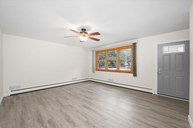 10823 S Keeler Avenue, Oak Lawn, IL 60453