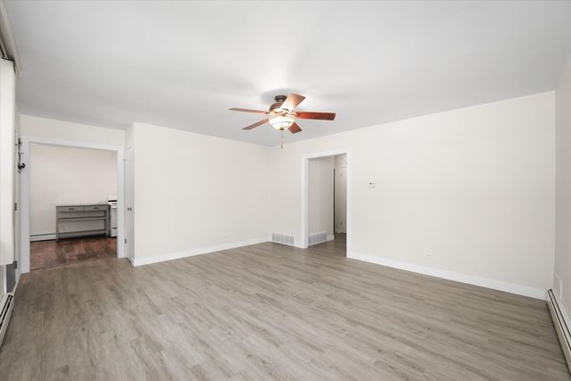 10823 S Keeler Avenue, Oak Lawn, IL 60453