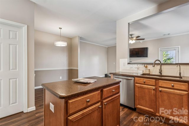 9552 Kings Parade Boulevard, Charlotte, NC 28273