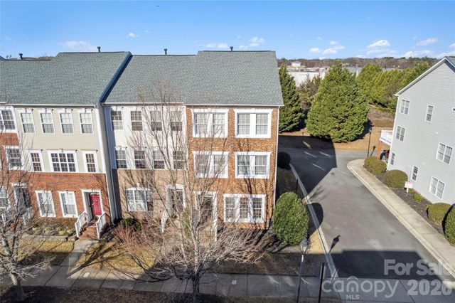 9552 Kings Parade Boulevard, Charlotte, NC 28273