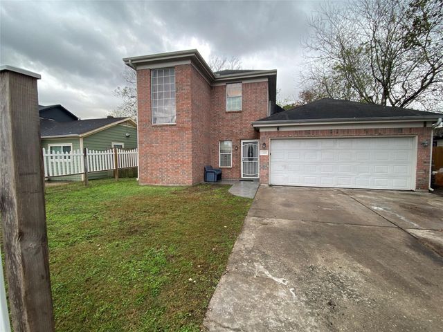 5330 Longmeadow Street, Houston, TX 77033