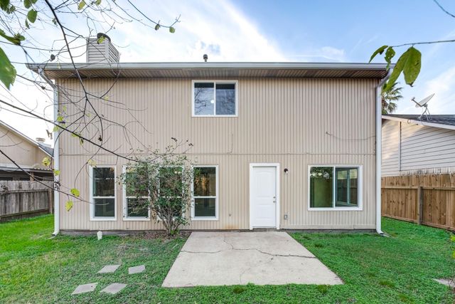 12611 Vitry Lane, Houston, TX 77071