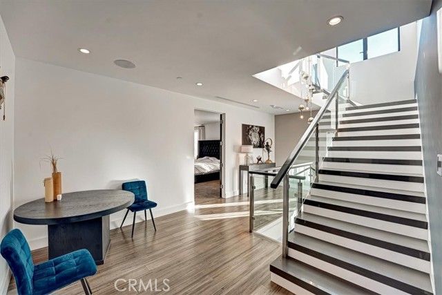 2012 S Curson, Los Angeles, CA 90016