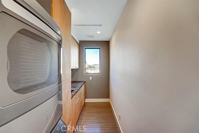 2012 S Curson, Los Angeles, CA 90016