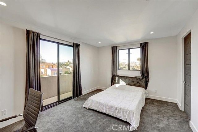 2012 S Curson, Los Angeles, CA 90016