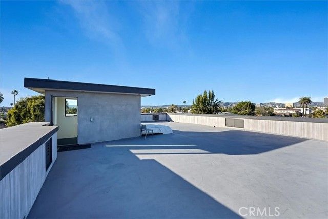 2012 S Curson, Los Angeles, CA 90016