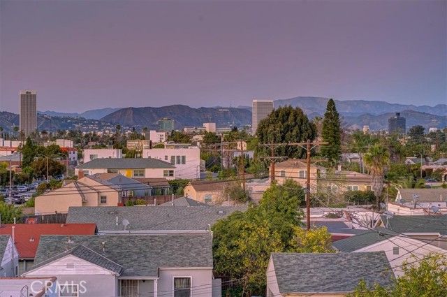 2012 S Curson, Los Angeles, CA 90016