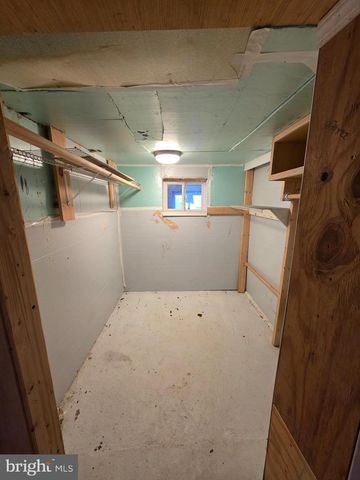 91 CHAMPION ST, Wiley Ford, WV 26767