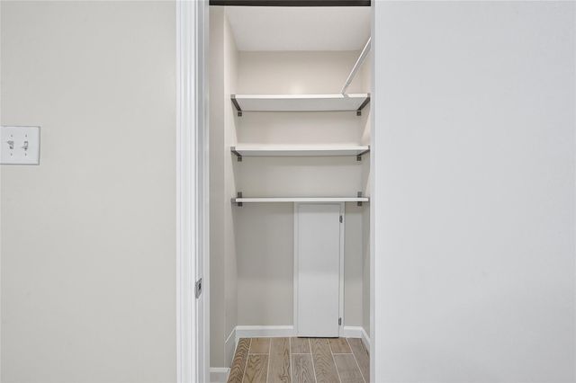 1607 Welch Street 5, Houston, TX 77006