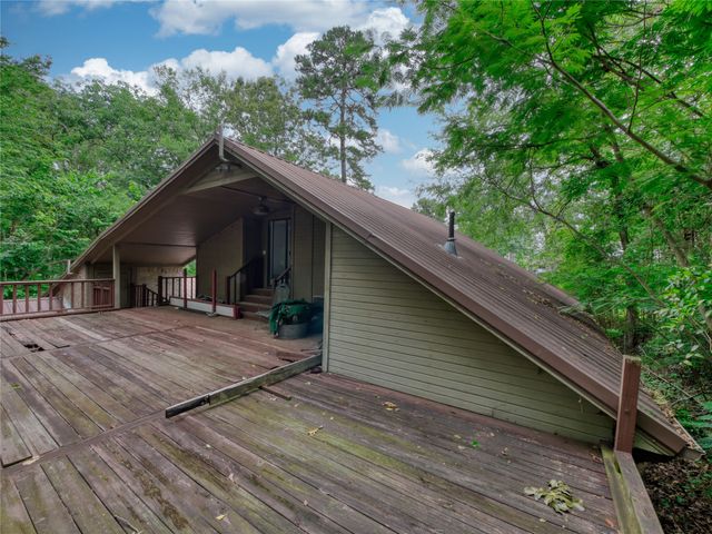 1508 Canadian Drive, Scroggins, TX 75480