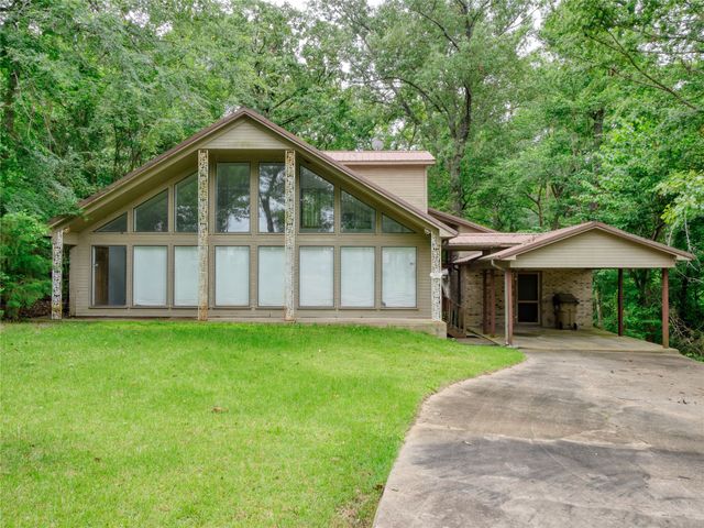 1508 Canadian Drive, Scroggins, TX 75480