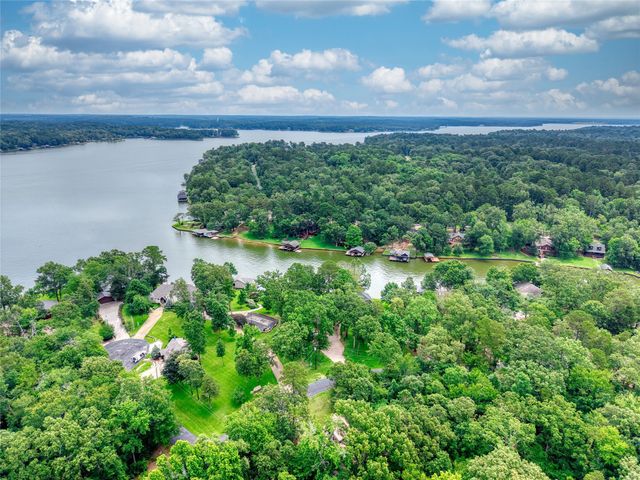 1508 Canadian Drive, Scroggins, TX 75480
