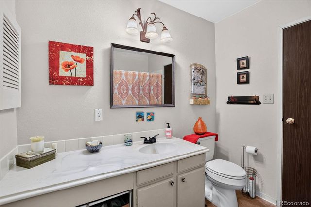7455 E Quincy Avenue 308, Denver, CO 80237