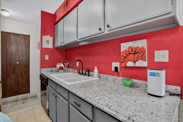 7455 E Quincy Avenue 308, Denver, CO 80237