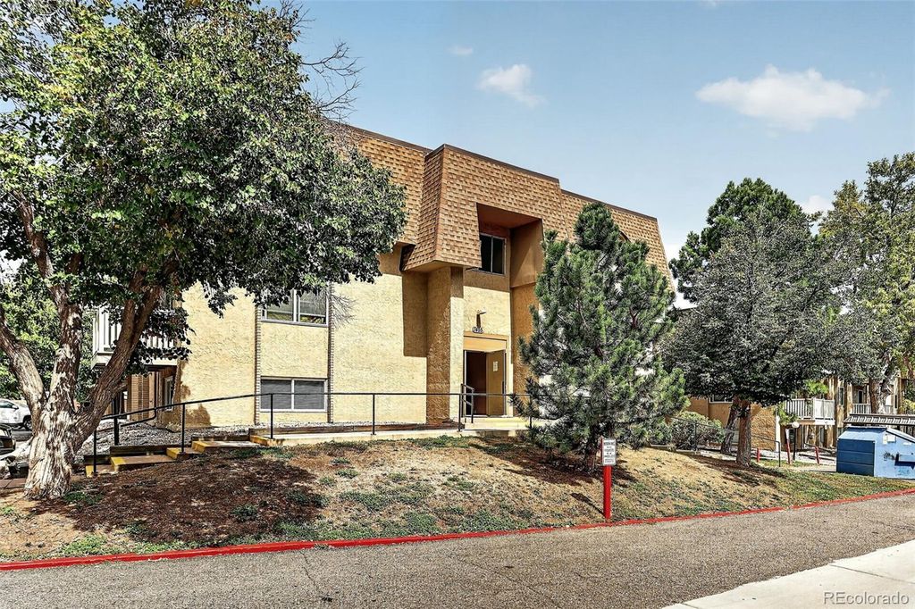 7455 E Quincy Avenue 308, Denver, CO 80237