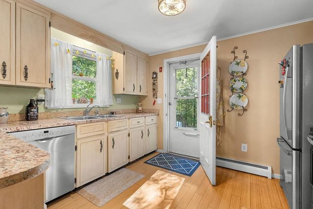 34 Forest Brook Drive, Barrington, NH 03825