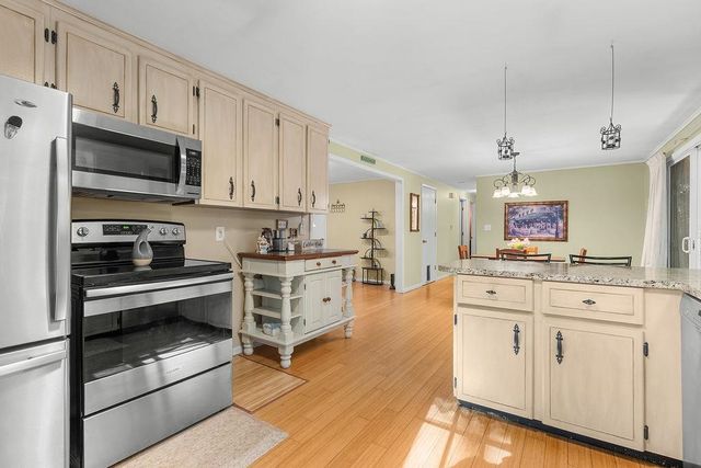 34 Forest Brook Drive, Barrington, NH 03825