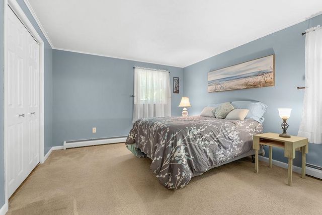 34 Forest Brook Drive, Barrington, NH 03825