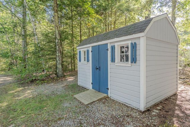 34 Forest Brook Drive, Barrington, NH 03825