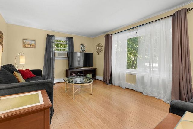 34 Forest Brook Drive, Barrington, NH 03825