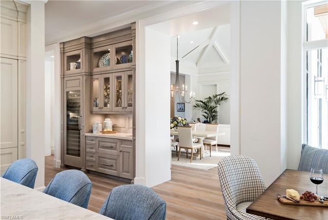 6601 George Washington WAY, Naples, FL 34108