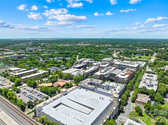 718 W Trade Street 603, Charlotte, NC 28202