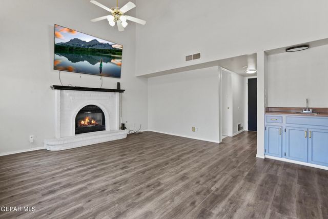 4764 LOMA DE COBRE Drive, El Paso, TX 79934