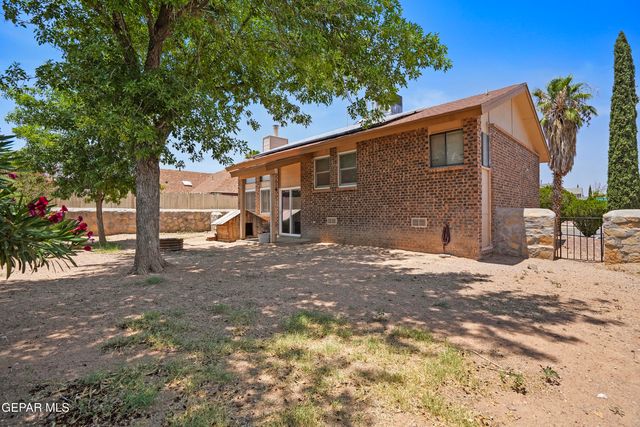 4764 LOMA DE COBRE Drive, El Paso, TX 79934