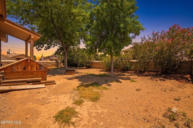 4764 LOMA DE COBRE Drive, El Paso, TX 79934