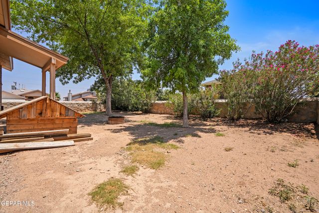 4764 LOMA DE COBRE Drive, El Paso, TX 79934