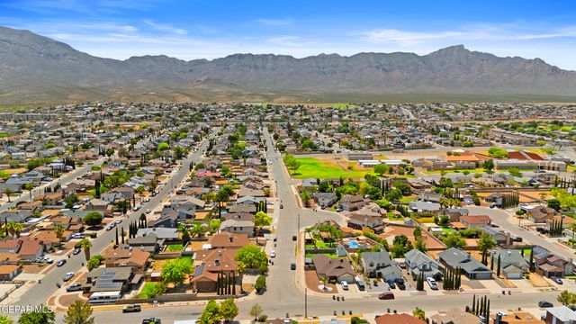 4764 LOMA DE COBRE Drive, El Paso, TX 79934